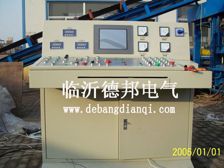 PLC、觸摸屏控制系統(tǒng)214